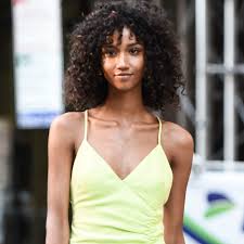 From voluminous, curly bangs to a thick, straight fringe, there's a way for everyone to rock the. Curly Hair With Fringe Hairstyles To Inspire Your Look