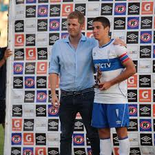 3,332,455 likes · 4,267 talking about this. Uzivatel Universidad Catolica Na Twitteru Clemente Montes Delantero Y Capitan De Loscruzados Fue Reconocido Como El Mejor Jugador De La Copauc Sub 17 Felicidades Https T Co Veyxaedbhj