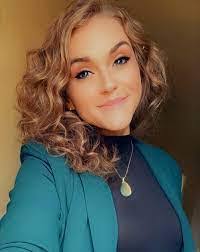 Raven Thacker's Instagram, Twitter & Facebook