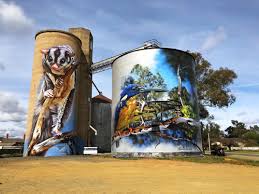 See How Artists Have Turned Farm Silos Into Stunning Giant Murals Street Art Graffiti Big Art Silos