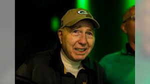 Packers legend Bart Starr dies at 85