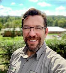 Dean Goodson's Instagram, Twitter & Facebook