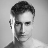 100+ "Manger" profiles