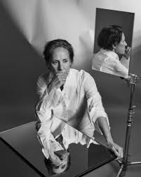 Laurie Metcalf's Third Act | The New Yorker
