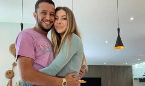 Şeyma subaşı son paylaşımında, yaşadıklarımı anlatacak kelime yok dedi. Magazinde Bir Sayfa Kapandi Seyma Subasi Her Seyi Sildi