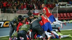 El primer partido en la historia entre uruguay y chile se jugó el 29 de mayo de 1910 en el estadio del club colegiales de buenos aires. El Historial Entre Chile Y Uruguay Goal Com