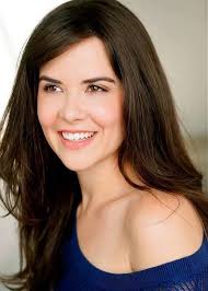 Melissa Russell's Instagram, Twitter & Facebook