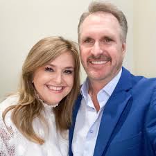 Please welcome our New President and CEO Nancy Sasaki! Nancy has deep  nonprofit leadership experience, and is known for her collaborative  community work. Familiar with United Way and the San Diego community