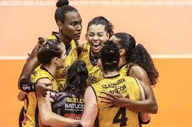 Jogadoras do minas celebram título da superliga feminina de vôlei. 8edpsjccgayqfm