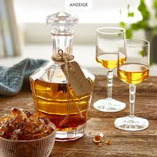 Wurziger Winterlikor Mit Kandis Ingwer Und Traubensaft Rezept Traubensaft Schnaps Rezepte Thermomix Wurzig