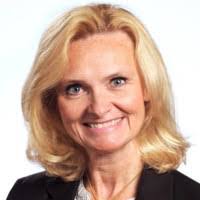 Sue Hanlon's Instagram, Twitter & Facebook