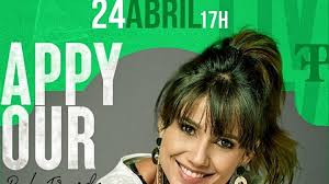 Cantora desde a infância, começou sua carreira cantando em igrejas e chegou a lançar um álbum de estúdio em 1993, intitulado paula fernandes, porém não obteve sucesso. Baixar Paula Fernandes Download Mp3 Como Baixar Lancamentos Paula Fernandes 2021 Legalmente Baixar Musicas