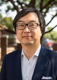 Glen Phipps's Instagram, Twitter & Facebook