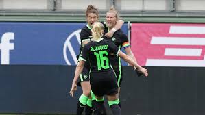 Wolfsburg and bayern munich played 32 matches between them. Wolfsburg Schlagt Bayern Und Steht Im Dfb Pokal Finale Kicker