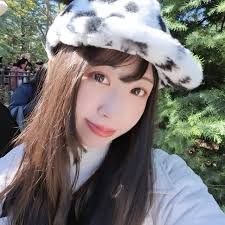 還要故意踢到石頭直接倒在他身上，這才夠日劇👌