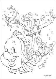 Ariel Polochon Et Le Crabe Dessin A Colorier Disney Coloriage Disney Coloriage La Petite Sirene