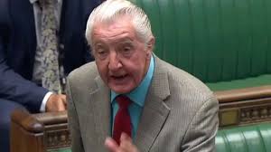 Dennis Skinner delivers Queen's Speech zinger in withering putdown to Black  Rod