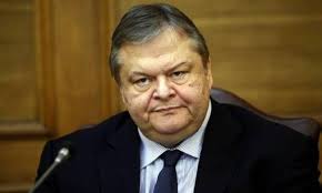 Πού το πάει ο Ευάγγελος Βενιζέλος | mononews