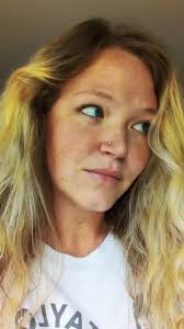 I've been waiting for this oversized distressed tee 💜💜💜 also the heart 