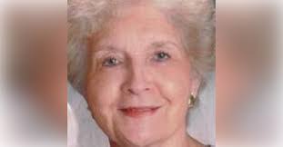 Sarah Tuller's Instagram, Twitter & Facebook