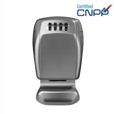 Entièrement en pin massif disponible en finition bleu patine. Coffret A Cles A Fixation Murale Master Lock 5415eurd