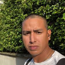 Rafa glielo aveva predetto, Noah Okafor lo ha ascoltato: gol e “solita”  esultanza a San Siro, con il 17 sulla schiena 🤝🔴⚫️ #gazzetta #leao  #okafor #milan