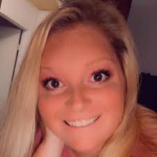 Parents of preteen girls: We're looking for a new PCP (one that will for  example have all vitamin levels test upon request and not argue with you  that they aren't needed) we