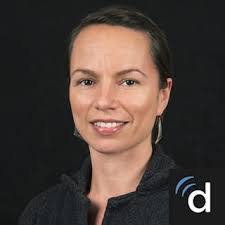 Amy Dressel's Instagram, Twitter & Facebook