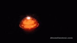 4 explosões em uma imagem gif. Explosao Atomica Em Video A Coisa Mais Bela E Assustadora Que Voce Vera Hoje