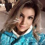 Fawn Garrett's Instagram, Twitter & Facebook