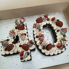 Pamoda On Instagram Chocolate Numbercake Filled With Vanilla Whipped Frosting Birthday Cake Alternatives Number Cakes Number Birthday Cakes