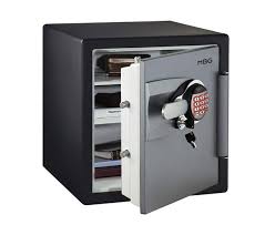 I vår guide om kassaskåp reder vi ut alla begrepp och ger dig stöd för ditt val av skåp. Brandsakra Och Stoldsakra Kassaskap Safeteam