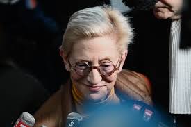 Alexandre balkany, 36 ans, en cause dans une affaire de blanchiment de fraude fiscale, avait. Odwkk0iqzmcufm