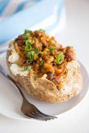 How To Bake A Potato In The Microwave Recipe Cooking Recipes Baked Potato Microwave