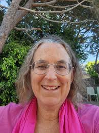 Here's a beautiful version of "To The Ocean I go" from my song circle.  Thanks to Noémie Ladderungs for recording this and sending it to me.