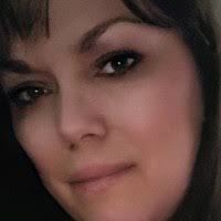 40+ "Paula Compton" profiles