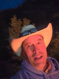 Paul Marchant (@17ironsinthefire)