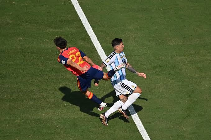 Ferran Torres emula a Iniesta y se convierte en héroe para que España  vuelva a ser campeona del mundo | Fútbol | Cadena SER