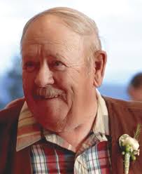 Petersen, 84, was athlete, hunter, prankster