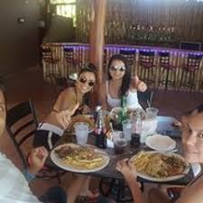 Stream Amelia Rojas music