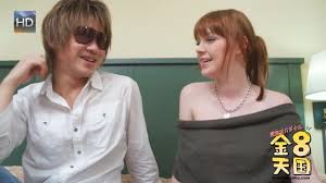 金8天国 Asian 色情 Videos Hot Blonde 与 Asian Man 做爱