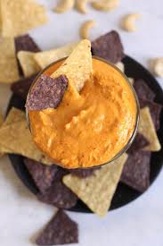 Easy Vegan Queso Dip Hummusapien Recipe Vegan Queso Vegan Recipes Easy Food
