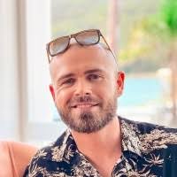 40+ "Robert Brew" profiles