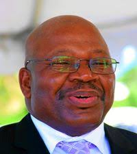 CCMRC award ceremony to Founder, Louis Schultz