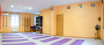 Maybe you would like to learn more about one of these? Centro De Yoga Iyengar En Madrid Pratyaya Centro De Yoga Pratyaya Cursos Y Talleres De Yoga Iyengar Con Profesor Certificado En El Distrito De Arganzuela En Madrid