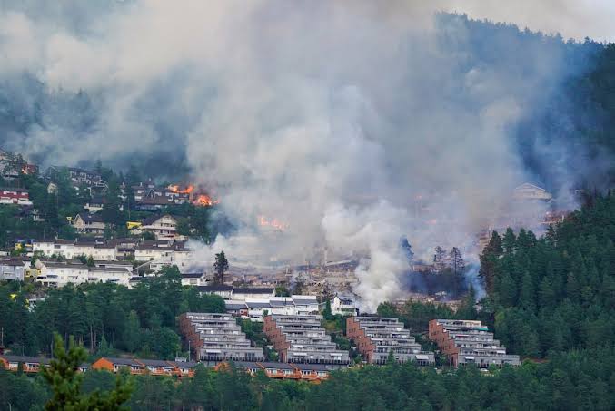More than 100 homes destroyed in Norway fire | Reuters