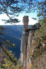 Au fil de la route qui serpente au coeur de ces 2 canyons, vous traverserez ou ferez un arrêt pour admirer quelques villages pittoresques. Escalade Gorges De La Jonte Escalade Gorges De La Jonte