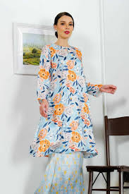 Kami akan mengemaskini setiap corak sulam kerawang baju kurung tradisional kami dari semasa ke semasa. Baju Kurung Pahang Latifa Lt01 Habra Haute Living The Lifestyle