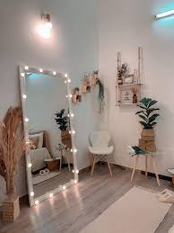 Bermula dengan menghadiahkan bilik tidur yang selesa dan cantik kepada mereka juga. Wanita Ini Kongsi Barangan Yang Dibeli Secara Online Untuk Diy Makeover Bilik Tidur Remaja