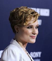 Maybe you would like to learn more about one of these? Cortes De Pelo Rizado Otono Invierno 2021 2022 Blogmujeres Com